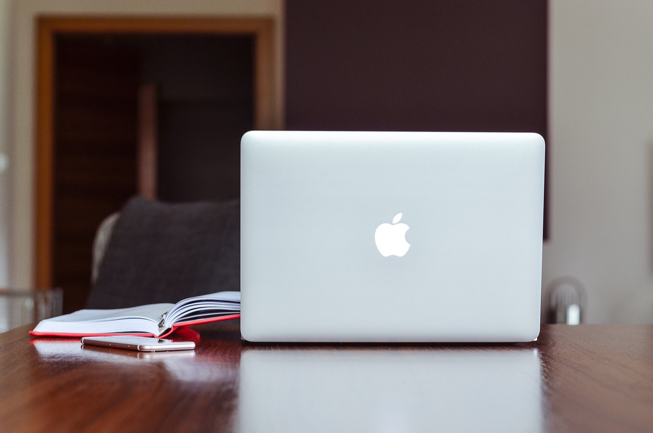 How to Use Technology to Streamline Your Daily Tasks